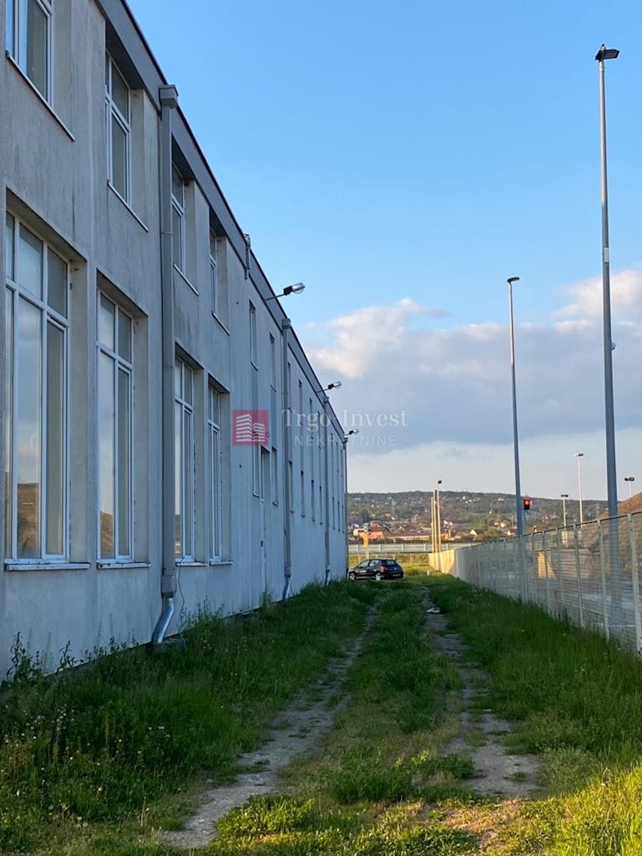 Locaux commerciaux À louer - BRODSKO-POSAVSKA GORNJA VRBA