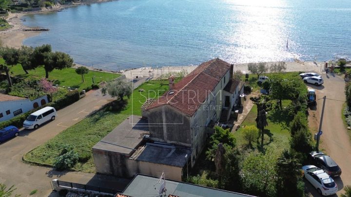 Casa In vendita - Istarska Novigrad - foto 2/6