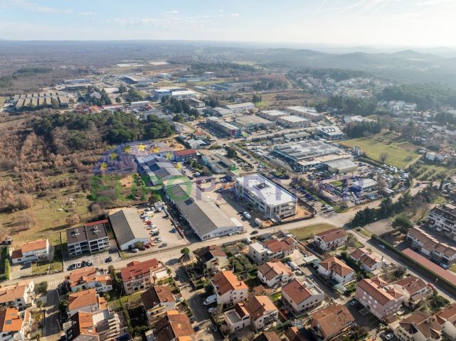 Lokal użytkowy na sprzedaż 579 m² – Poreč