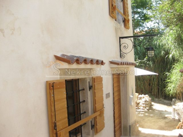 Hiša na predaj 166 m² – Susak