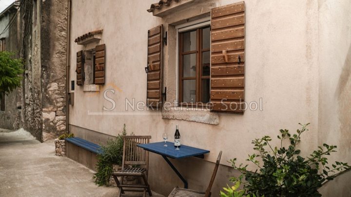 Hiša na predaj 121 m² – Susak