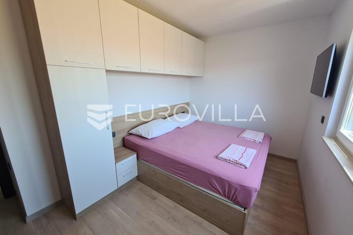 Flat For rent - SPLITSKO-DALMATINSKA TROGIR