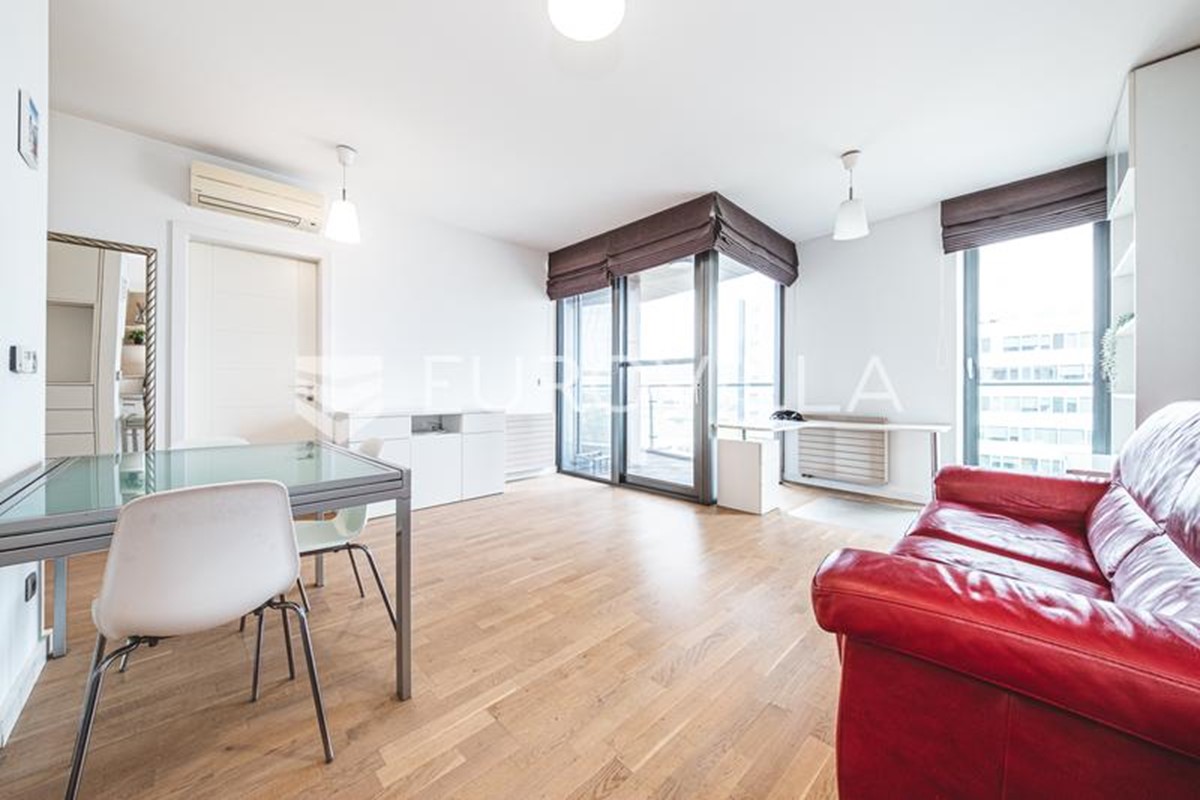 Appartement À louer - GRAD ZAGREB ZAGREB