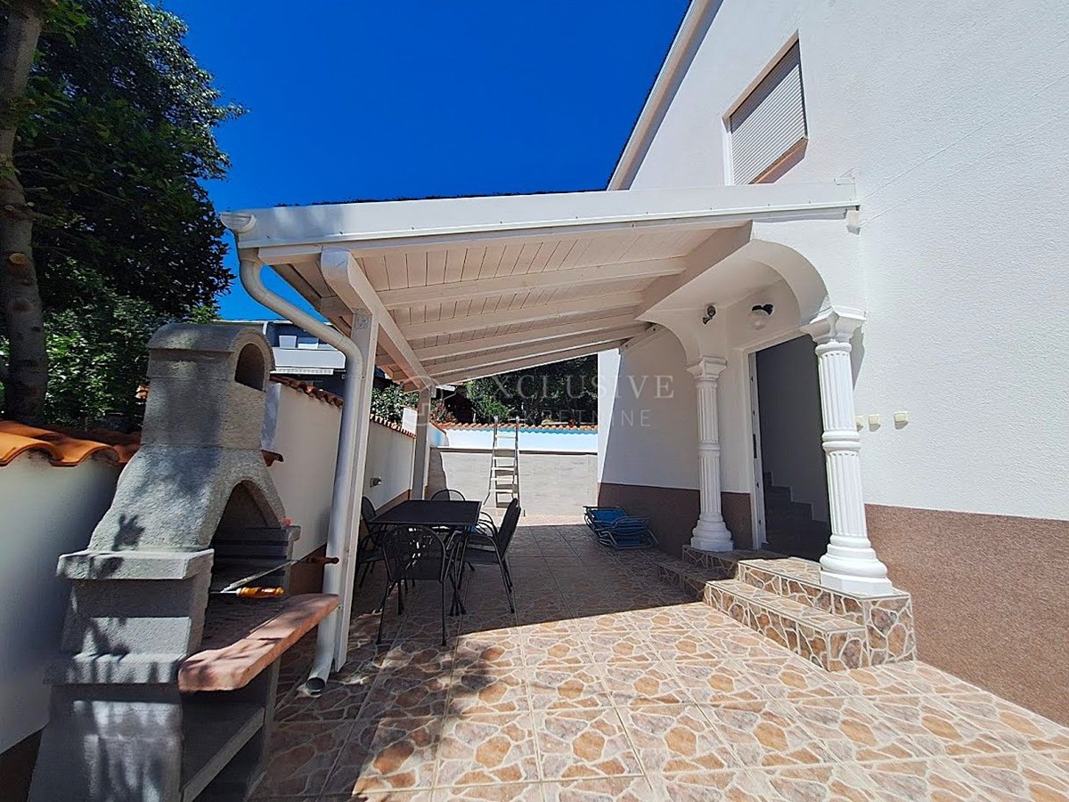 Haus Zu verkaufen - PRIMORSKO-GORANSKA CRIKVENICA