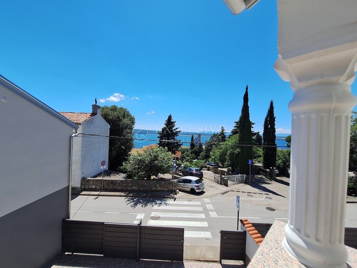 Hiša Na predaj - PRIMORSKO-GORANSKA CRIKVENICA