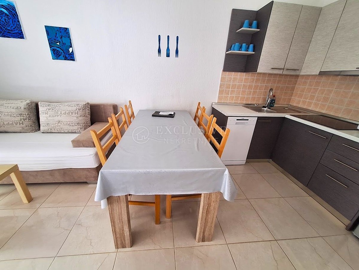 Hiša Na predaj - PRIMORSKO-GORANSKA CRIKVENICA