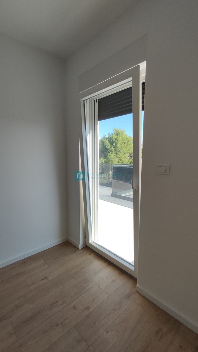 Apartmán Na predaj - ŠIBENSKO-KNINSKA VODICE