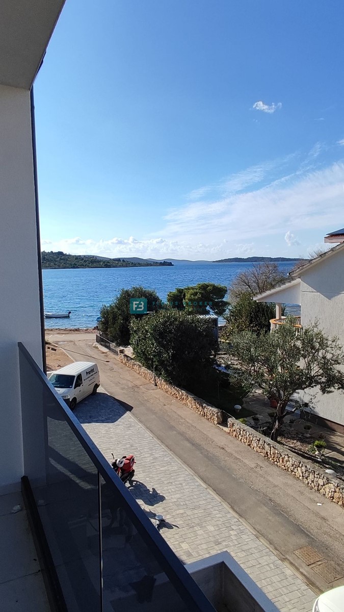 Flat For sale - ŠIBENSKO-KNINSKA VODICE