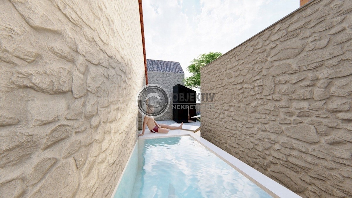 Casa In vendita - SPLITSKO-DALMATINSKA ŠOLTA
