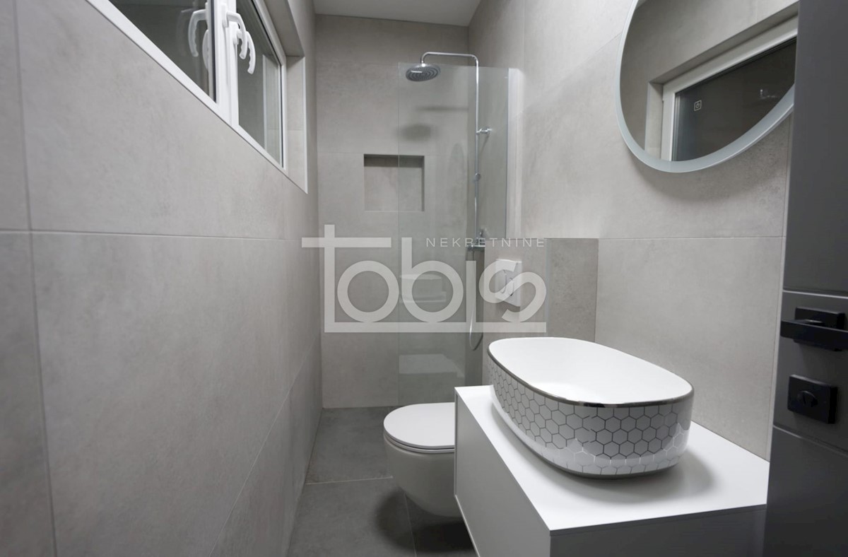 House For sale - ZADARSKA NIN