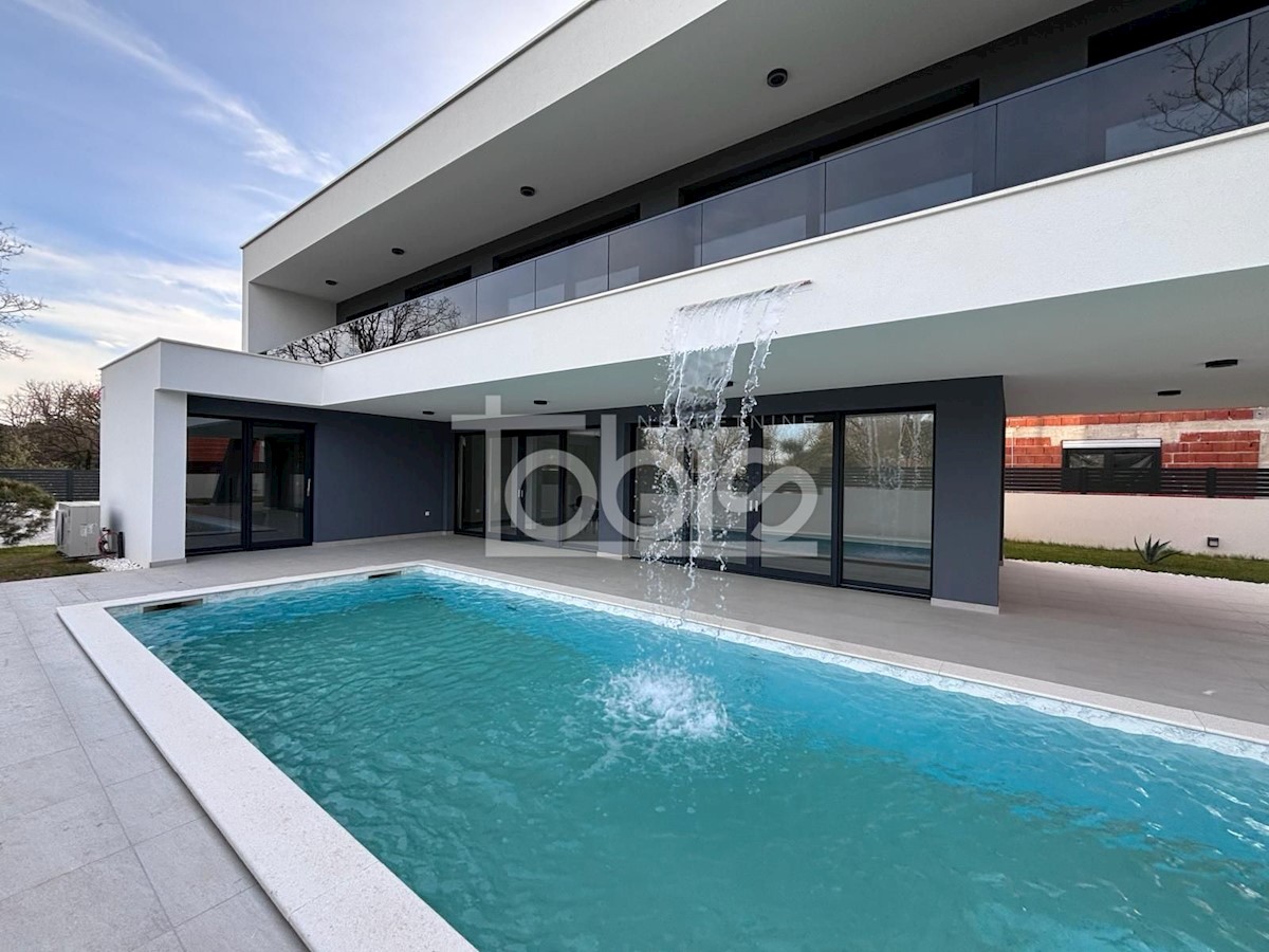 House For sale - ZADARSKA NIN