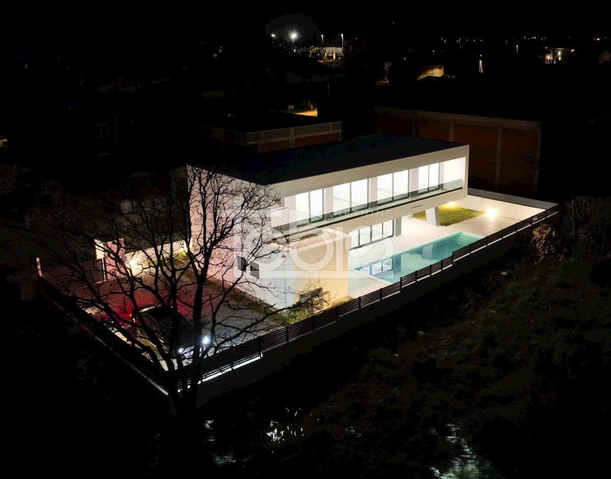 House For sale - ZADARSKA NIN