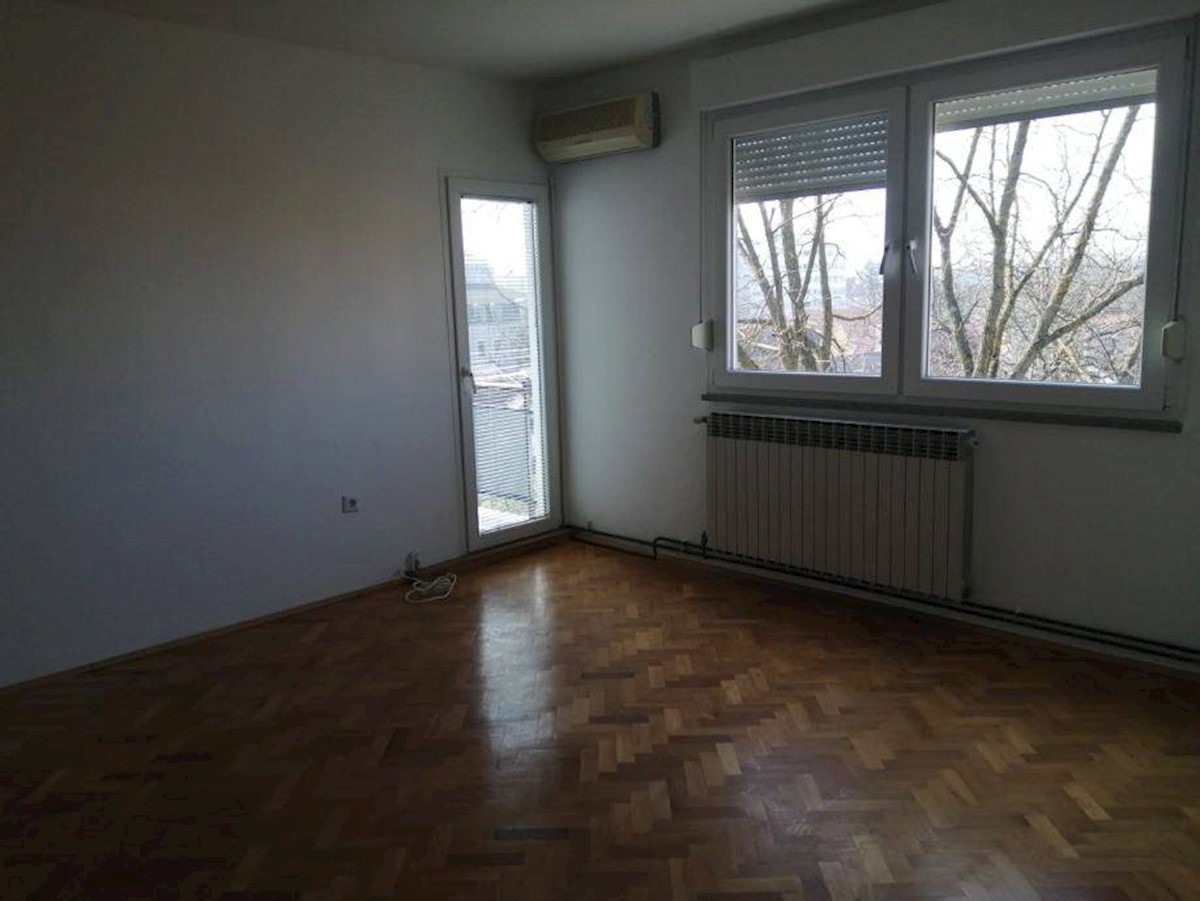 Apartma Na predaj - VARAŽDINSKA VARAŽDIN