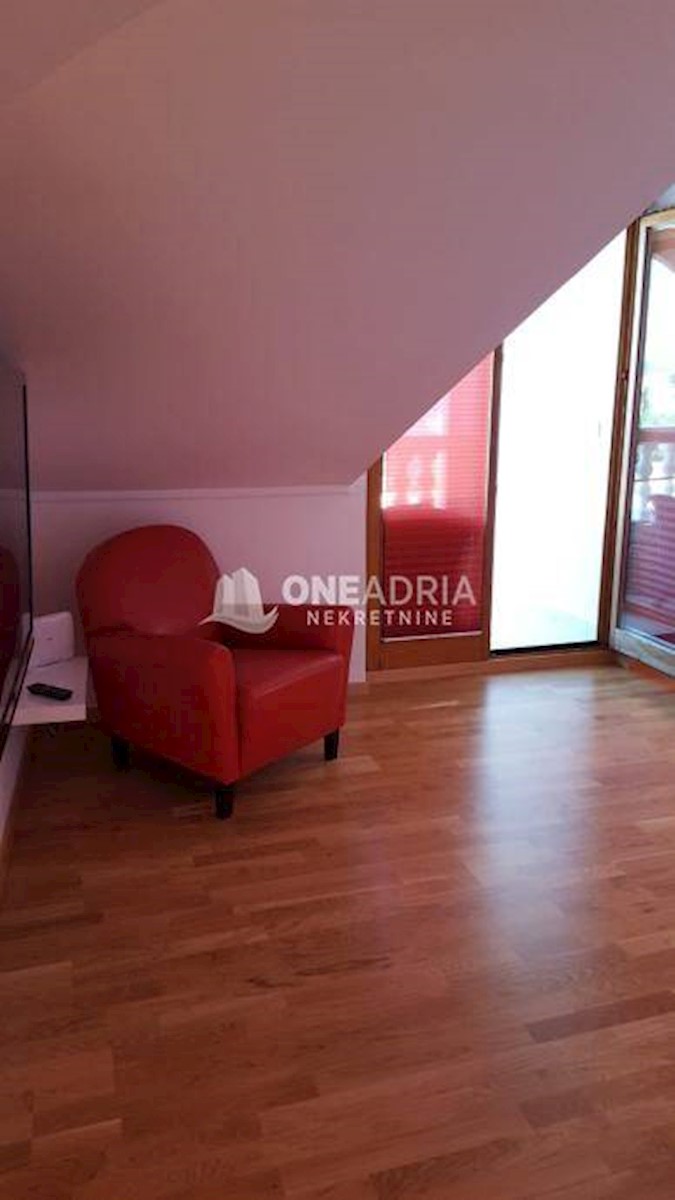 Flat For sale - PRIMORSKO-GORANSKA KRK
