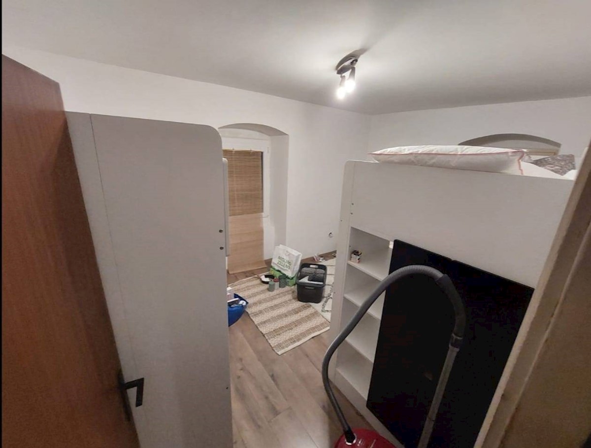 Flat For sale - PRIMORSKO-GORANSKA KRK