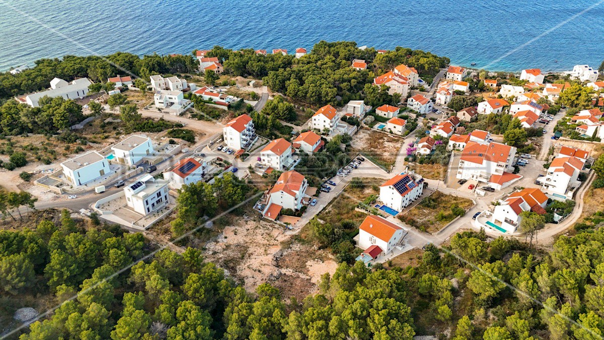 Land For sale - SPLITSKO-DALMATINSKA BRAČ