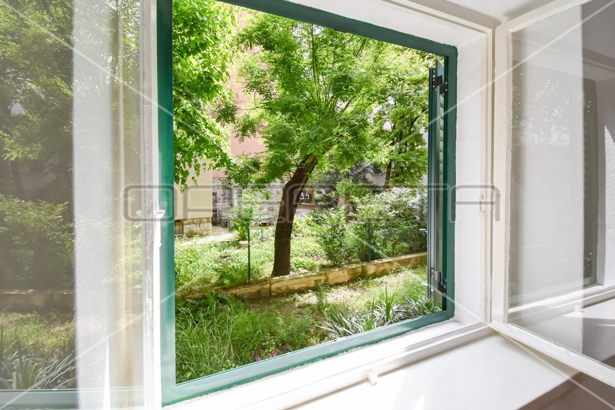 Apartment Zu verkaufen - SPLITSKO-DALMATINSKA SPLIT