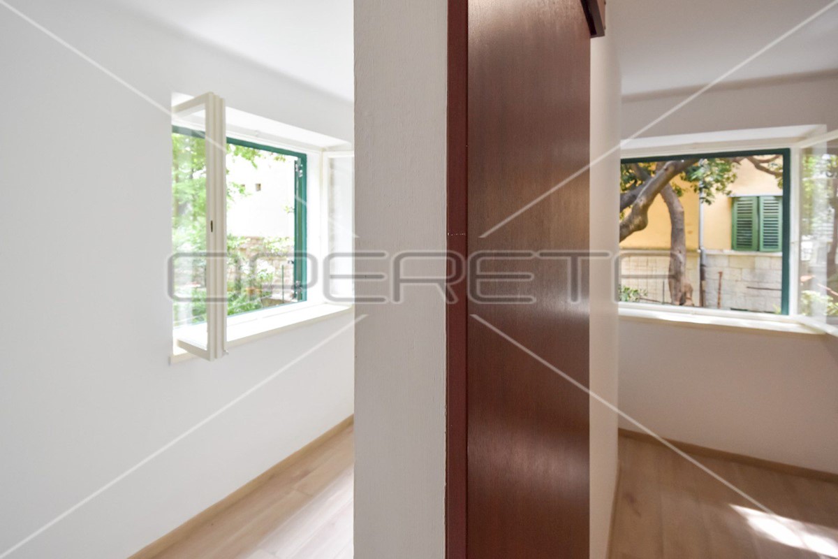 Apartment Zu verkaufen - SPLITSKO-DALMATINSKA SPLIT