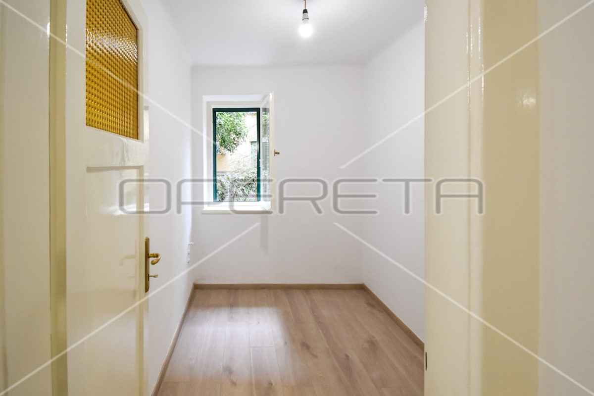 Apartment Zu verkaufen - SPLITSKO-DALMATINSKA SPLIT