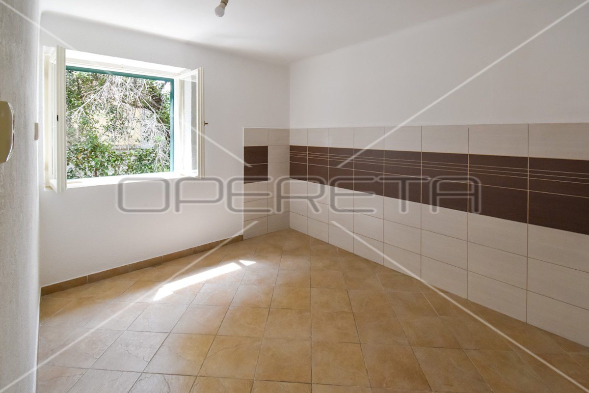 Apartment Zu verkaufen - SPLITSKO-DALMATINSKA SPLIT