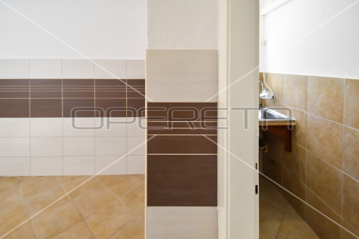 Apartment Zu verkaufen - SPLITSKO-DALMATINSKA SPLIT