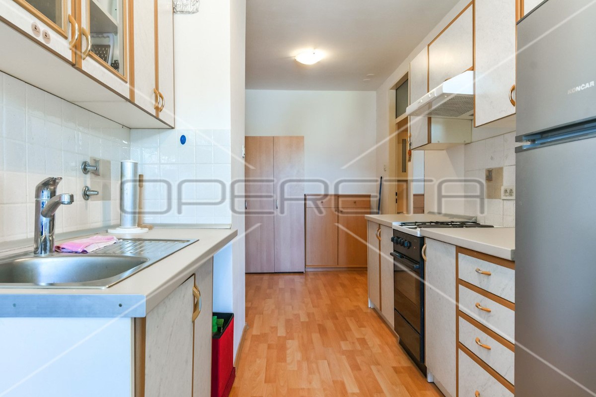 Apartmán Na predaj - GRAD ZAGREB ZAGREB