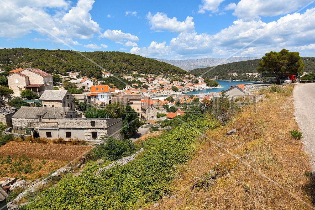 Zemljište Na prodaju - SPLITSKO-DALMATINSKA BRAČ