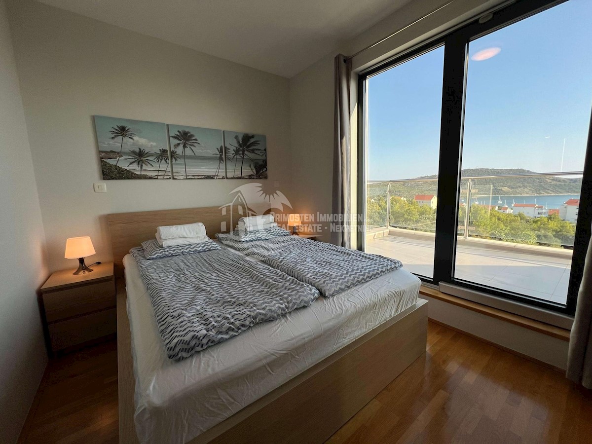 Flat For sale - ŠIBENSKO-KNINSKA PRIMOŠTEN