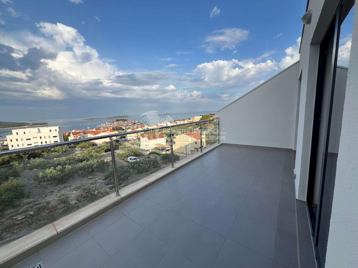 Flat For sale - ŠIBENSKO-KNINSKA PRIMOŠTEN