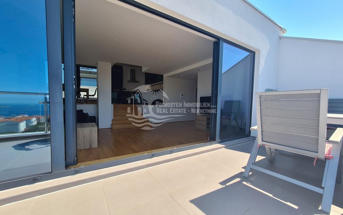 Flat For sale - ŠIBENSKO-KNINSKA PRIMOŠTEN