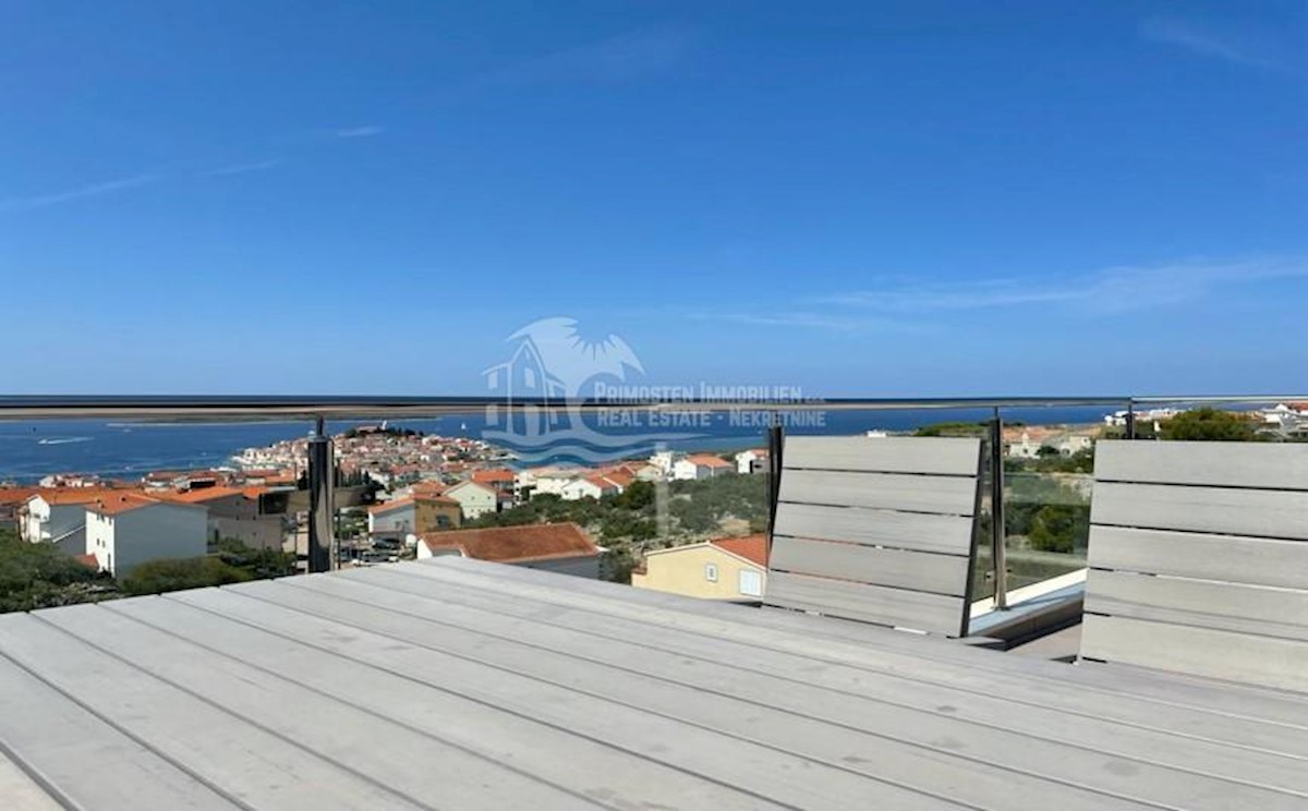 Flat For sale - ŠIBENSKO-KNINSKA PRIMOŠTEN