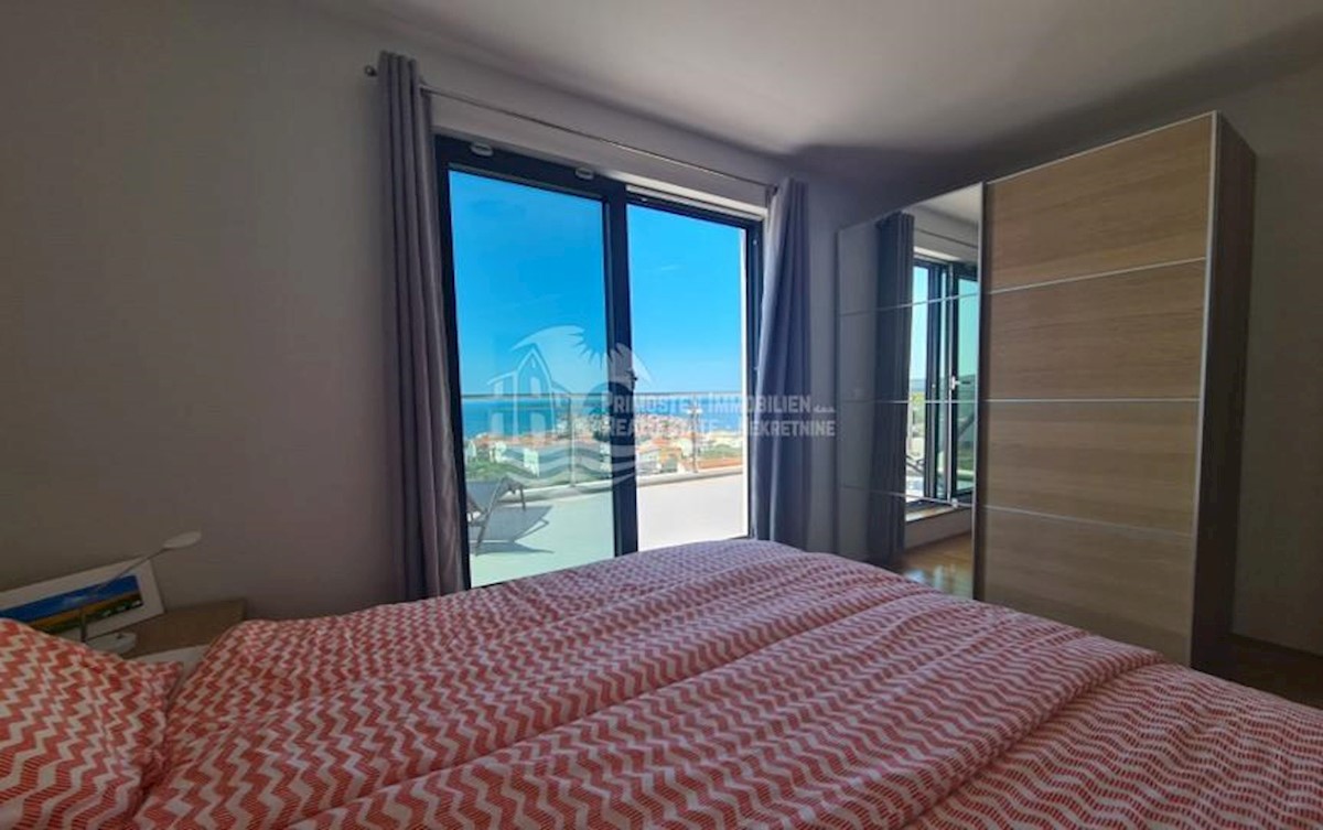 Flat For sale - ŠIBENSKO-KNINSKA PRIMOŠTEN