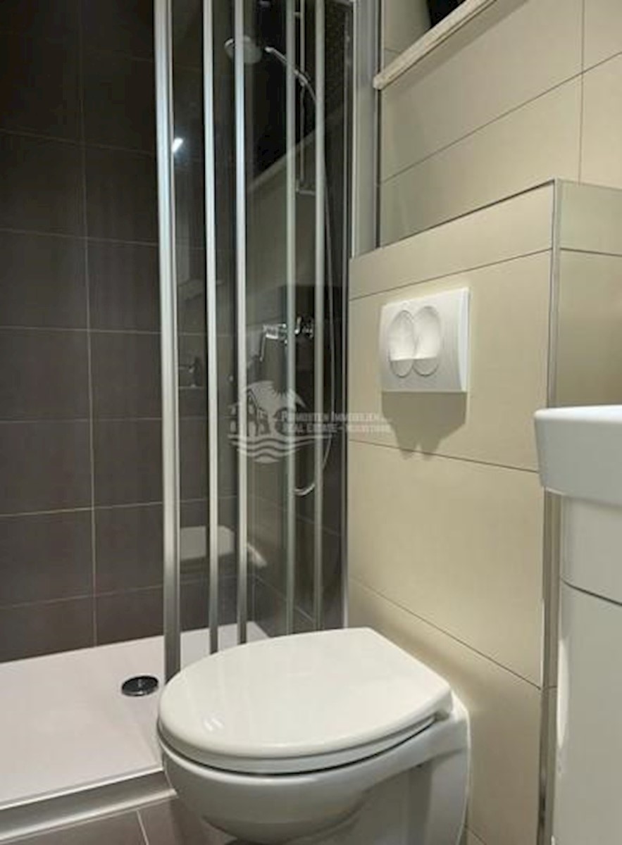 Flat For sale - ŠIBENSKO-KNINSKA PRIMOŠTEN