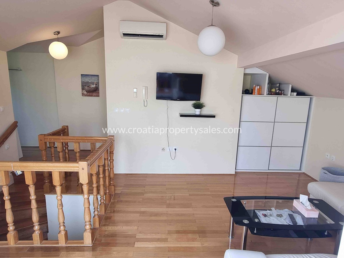 Stan Na prodaju - SPLITSKO-DALMATINSKA TROGIR