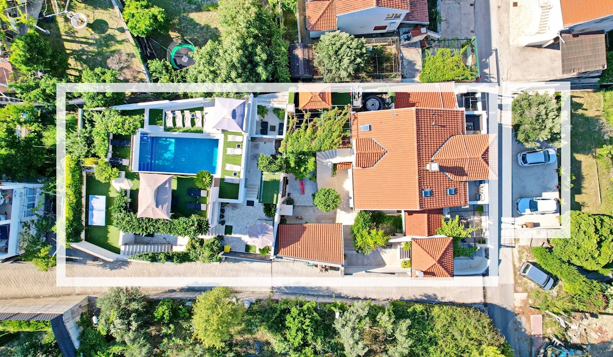 Casa In vendita - DUBROVAČKO-NERETVANSKA DUBROVNIK