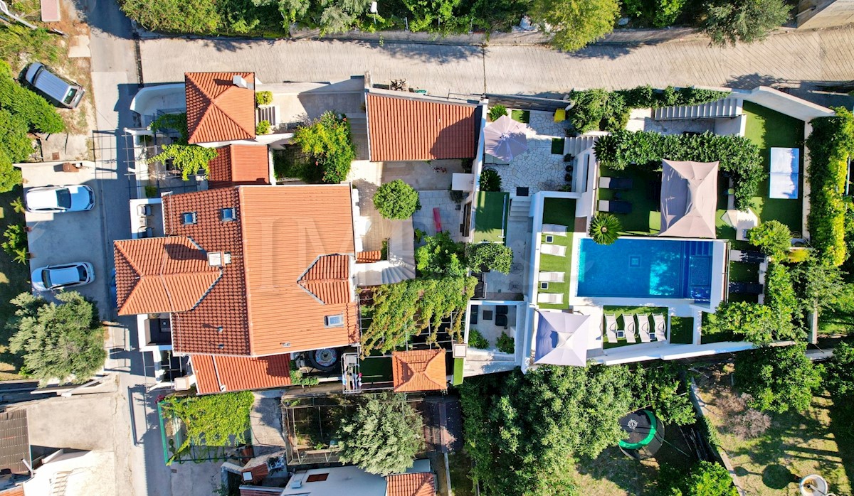 Casa In vendita - DUBROVAČKO-NERETVANSKA DUBROVNIK