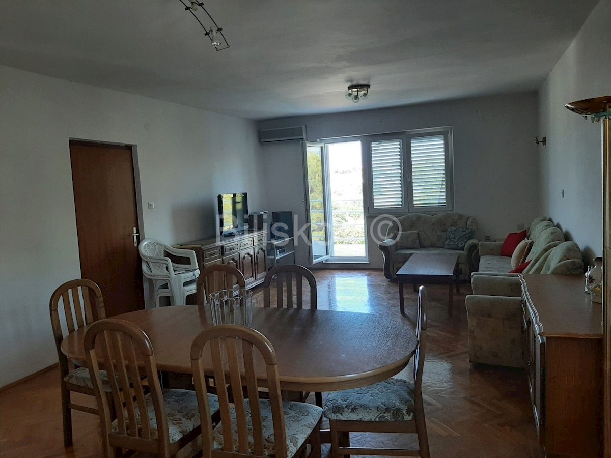 Apartment Zu vermieten - SPLITSKO-DALMATINSKA PODSTRANA