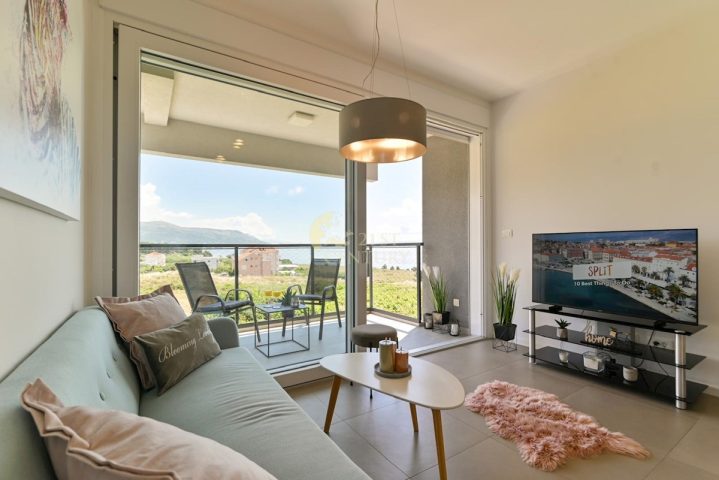 Appartement À louer - Splitsko-dalmatinska Split - foto 5/22