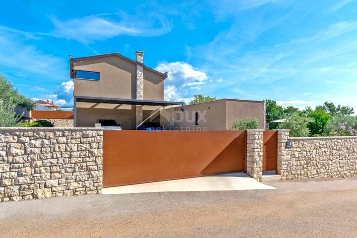 Casa in vendita 206 m² – Umag