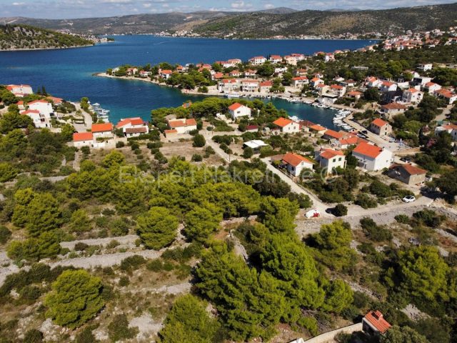 Zemljište na prodaju 1029 m² – Rogoznica