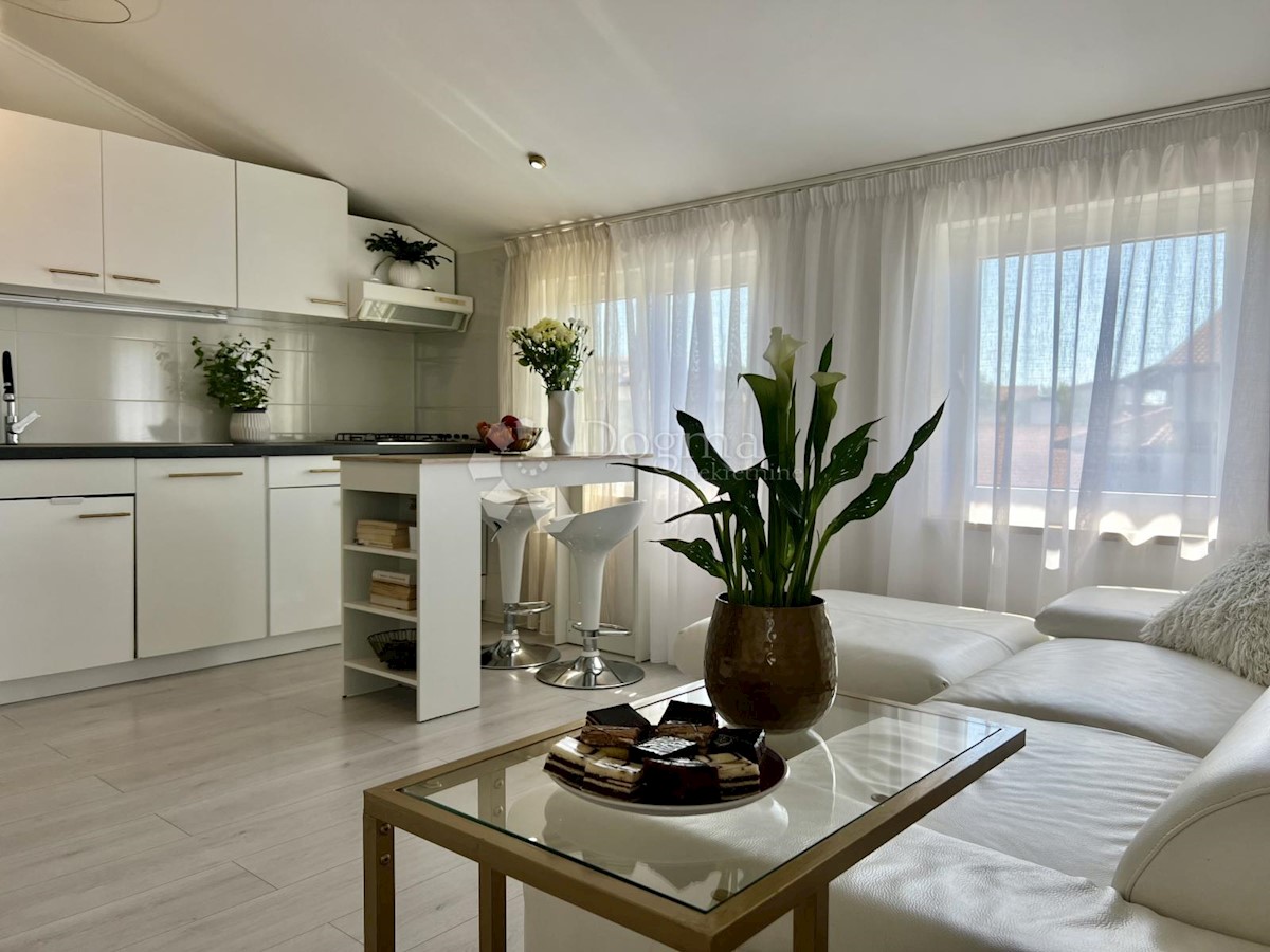 Apartma Na predaj - ISTARSKA ROVINJ