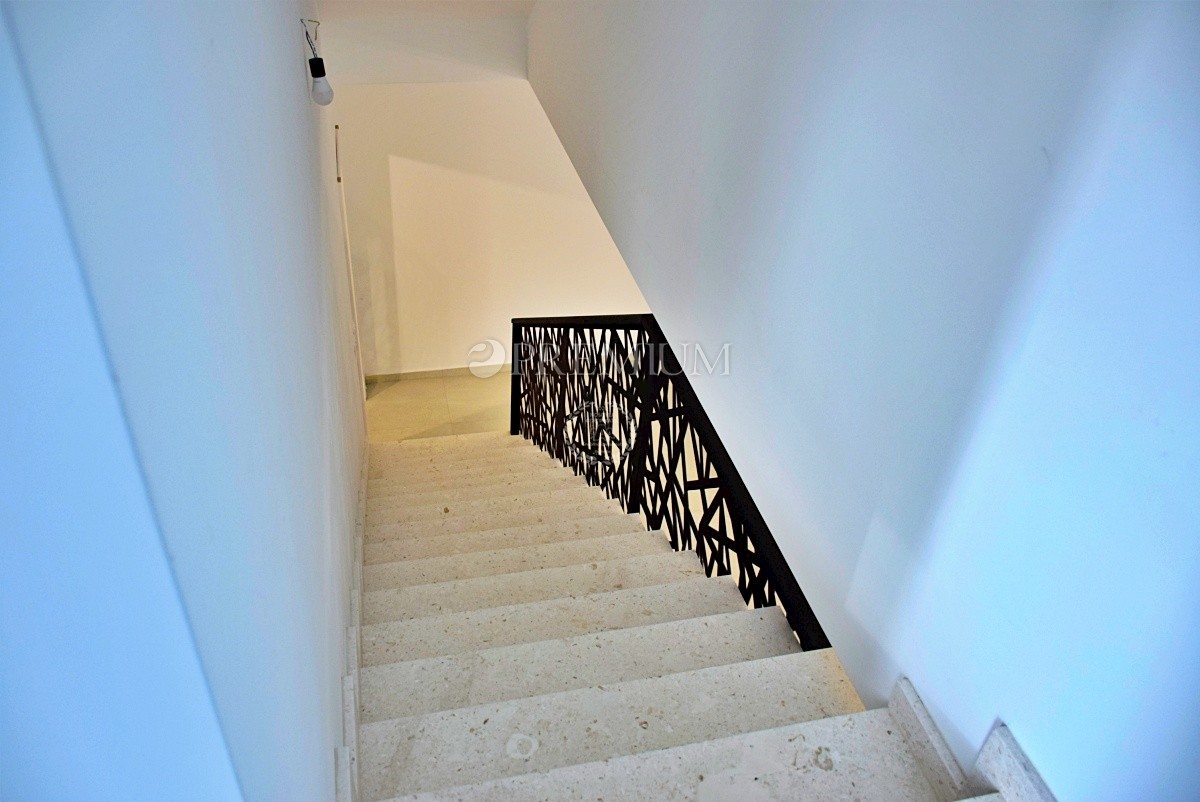Casa In vendita - PRIMORSKO-GORANSKA KRK