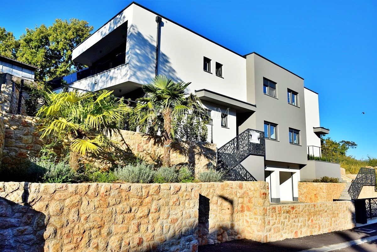 Casa In vendita - PRIMORSKO-GORANSKA KRK