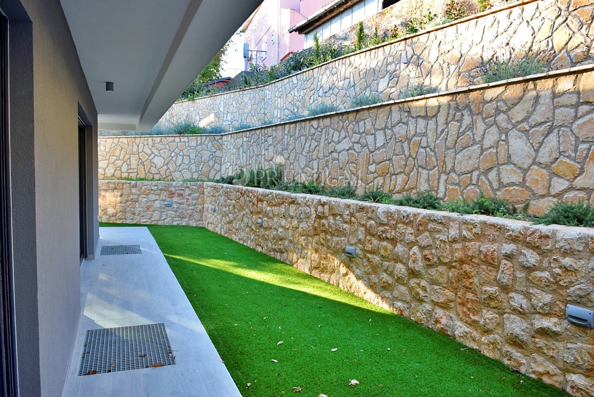 Casa In vendita - PRIMORSKO-GORANSKA KRK