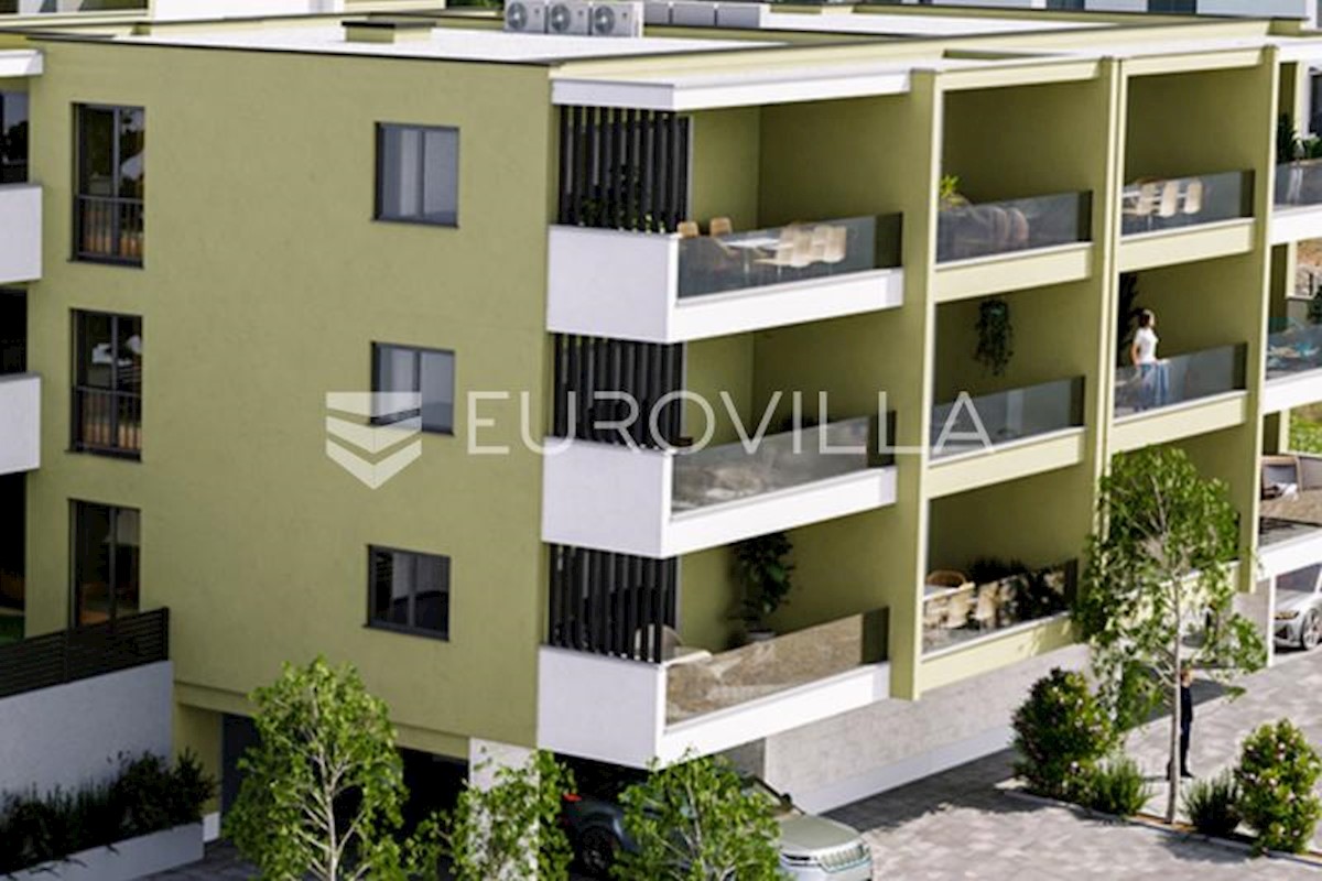 Apartma Na predaj - SPLITSKO-DALMATINSKA MAKARSKA