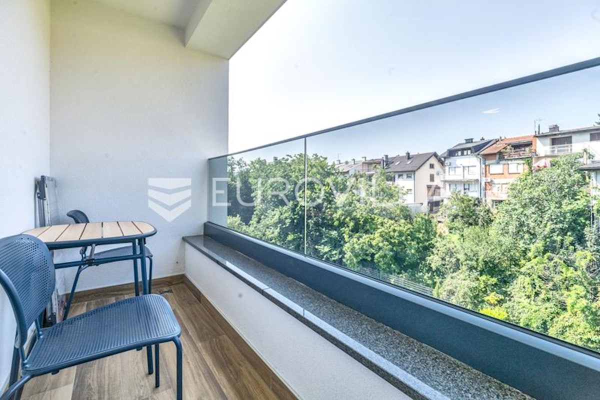 Appartement À louer - GRAD ZAGREB ZAGREB