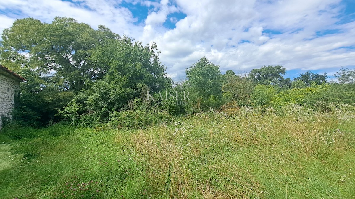 Land For sale - ISTARSKA SVETA NEDELJA