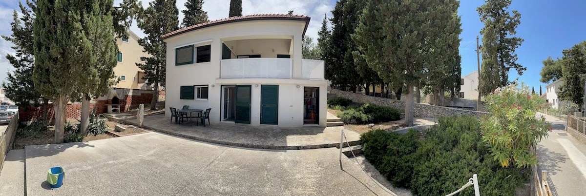 Hiša Na predaj - SPLITSKO-DALMATINSKA BRAČ