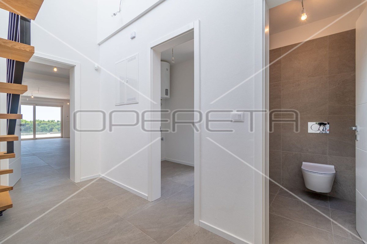 Apartma Na predaj - ISTARSKA POREČ
