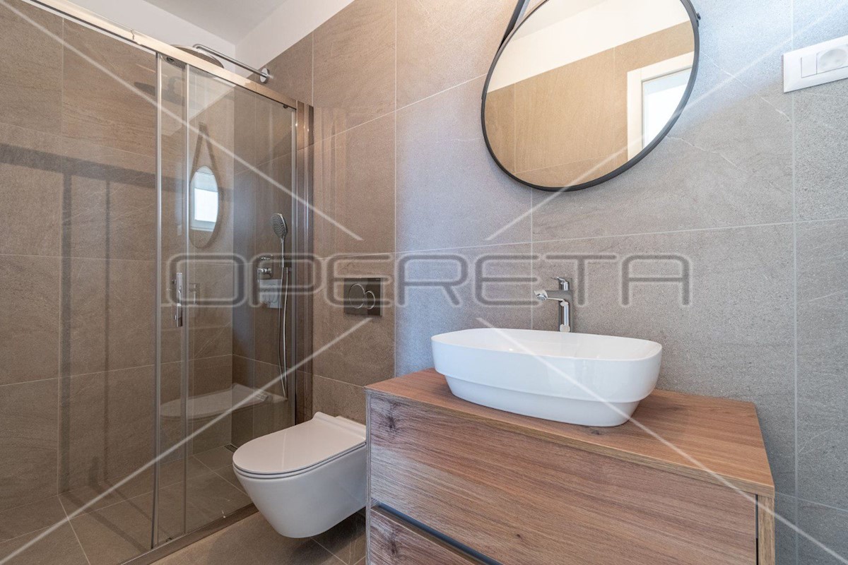 Apartma Na predaj - ISTARSKA POREČ